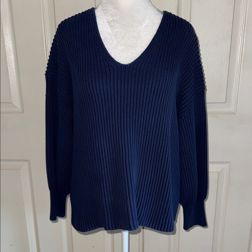 Tommy Bahama Dark Blue Ribbed V Neck Sweater